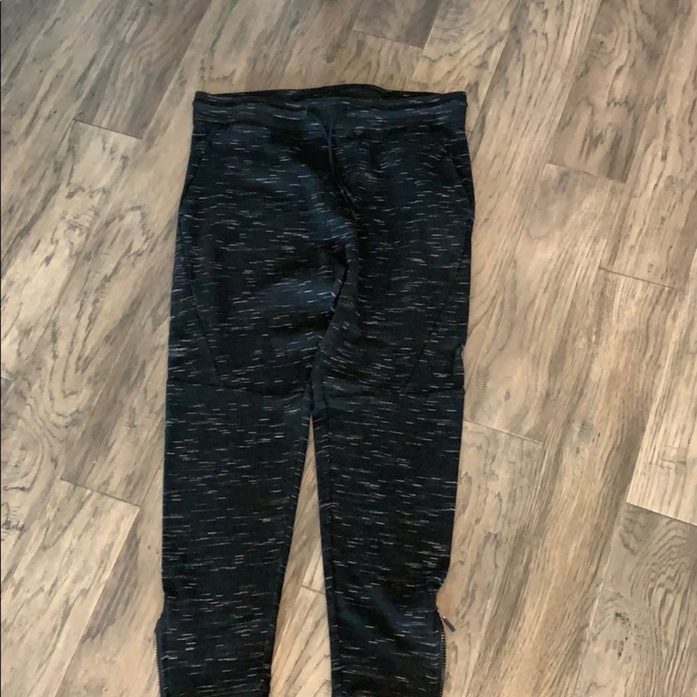 Men’s slim fit sweat pants